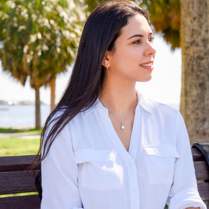 Best Friend Gifts for Birthday, Friendship Knot Necklace Silver, Meaningful Friendship Gifts